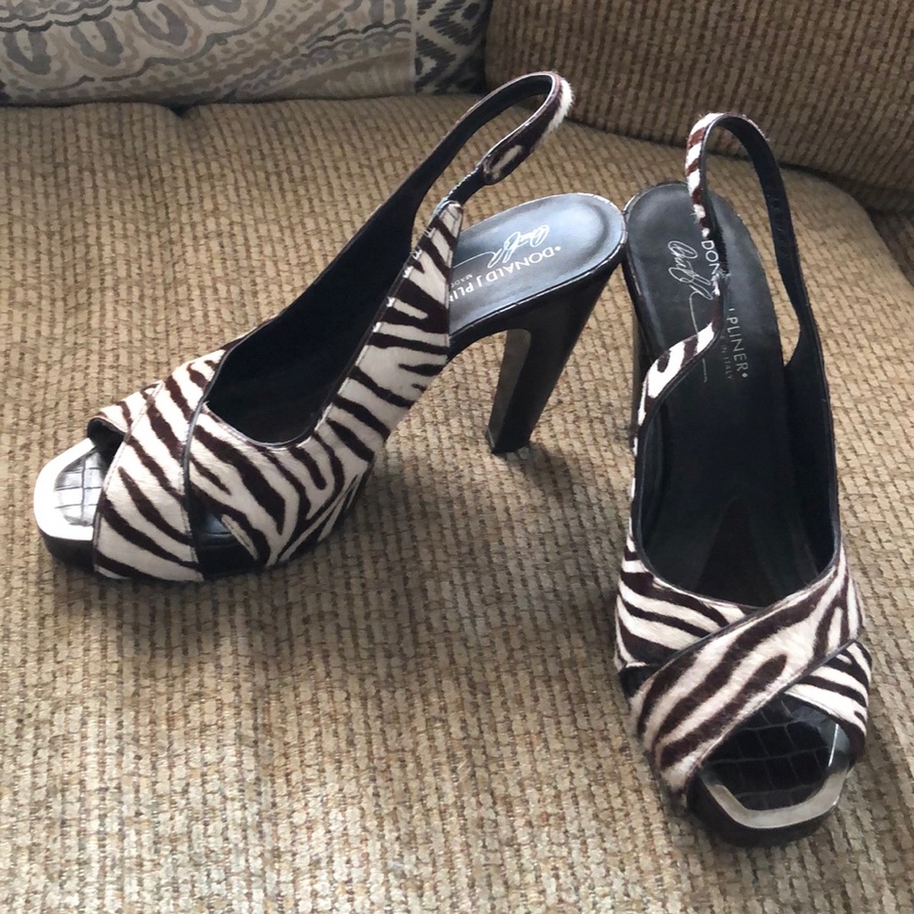 Gorgeous Donald J Pliner 3.5 heels animal print 9m